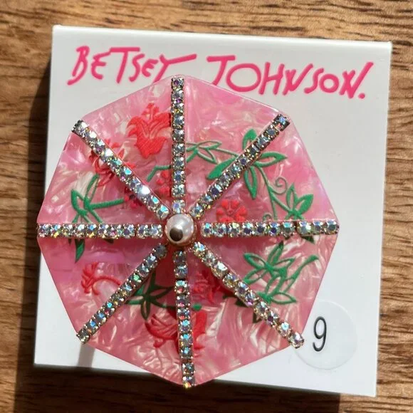 Betsey Johnson® Island Umbrella Ring Size 9 - Picture 1 of 4